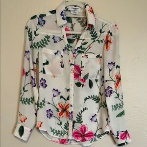 Express White Cream Long Sleeve Notched Collar Blouse